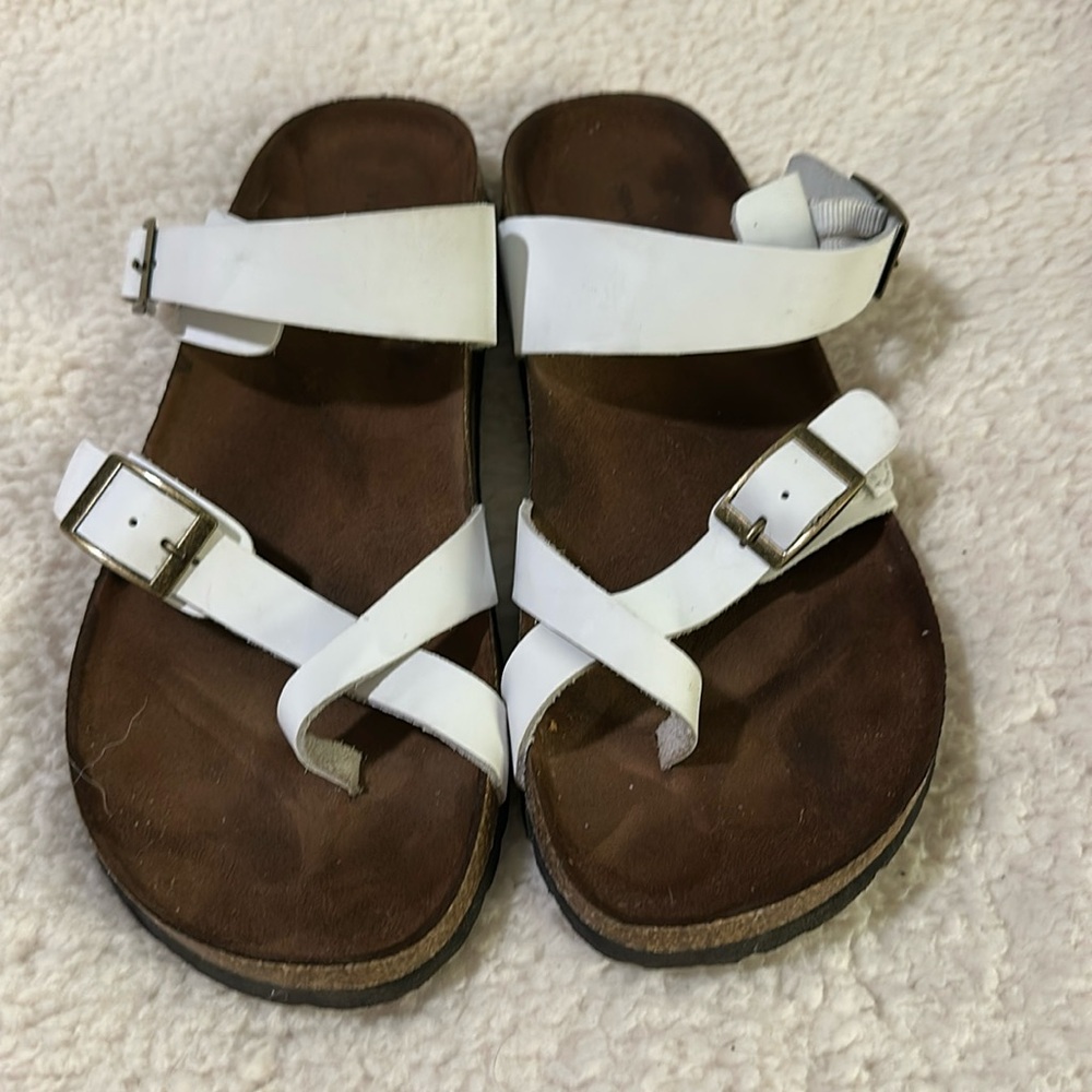 Sonoma white leather sandals
